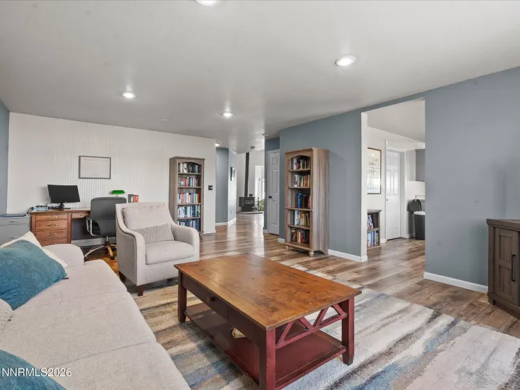 1009 Deena, Fallon, Nevada 89406, 4 Bedrooms Bedrooms, ,3 BathroomsBathrooms,Residential,Residential,Deena,260001304