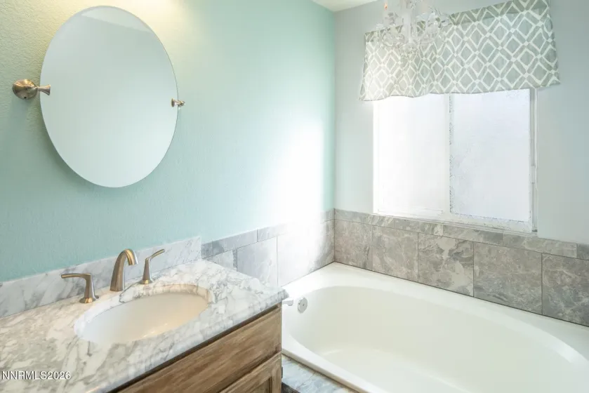 1616 Canyon Terrace, Sparks, Nevada 89436, 4 Bedrooms Bedrooms, ,3 BathroomsBathrooms,Residential,Residential,Canyon Terrace,260001305