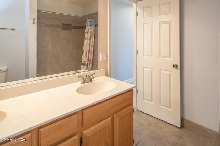 1616 Canyon Terrace, Sparks, Nevada 89436, 4 Bedrooms Bedrooms, ,3 BathroomsBathrooms,Residential,Residential,Canyon Terrace,260001305