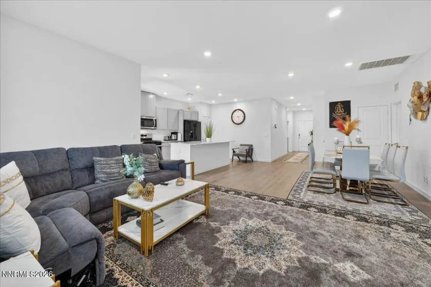 7397 Mountain Top, Reno, Nevada 89506, 3 Bedrooms Bedrooms, ,2 BathroomsBathrooms,Residential,Residential,Mountain Top,260001306