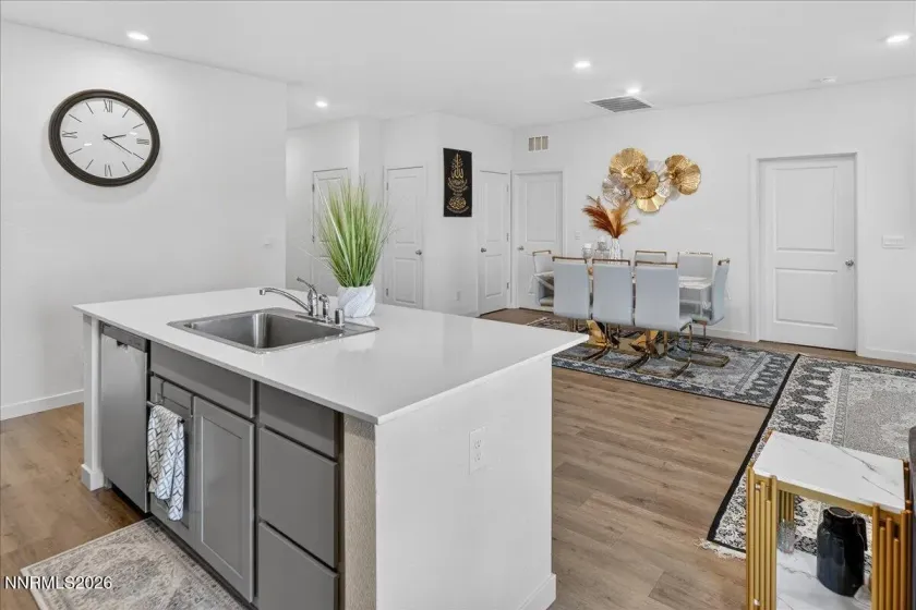 7397 Mountain Top, Reno, Nevada 89506, 3 Bedrooms Bedrooms, ,2 BathroomsBathrooms,Residential,Residential,Mountain Top,260001306