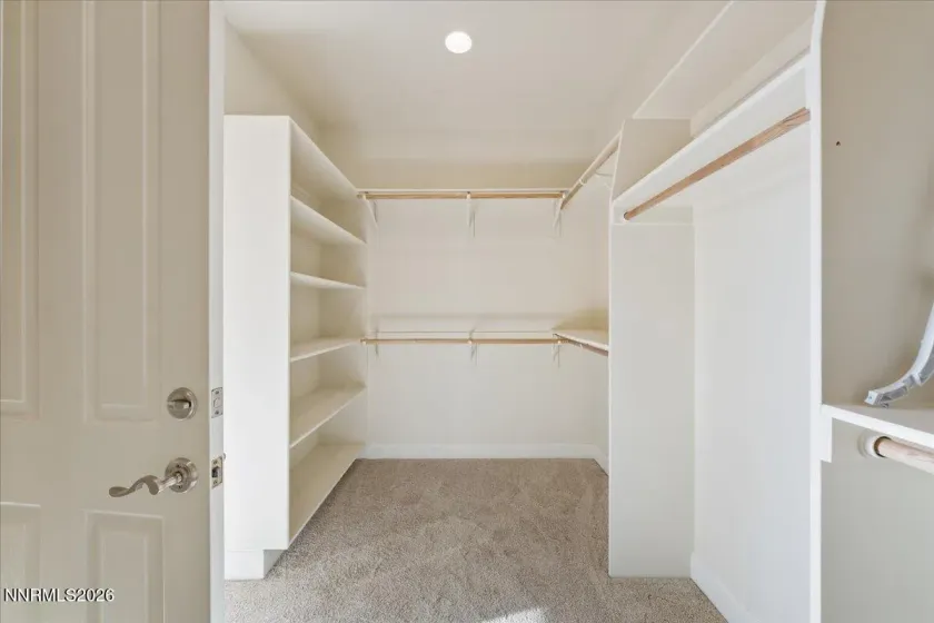 5436 Vista Terrace, Sparks, Nevada 89436, 4 Bedrooms Bedrooms, ,3 BathroomsBathrooms,Residential,Residential,Vista Terrace,260001307