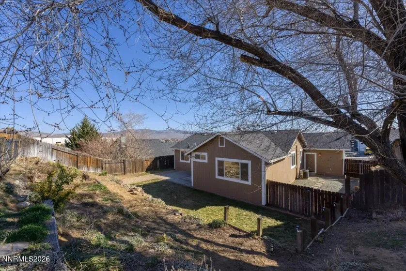 888 Vista Park, Carson City, Nevada 89705, 3 Bedrooms Bedrooms, ,2 BathroomsBathrooms,Residential,Residential,Vista Park,260001310