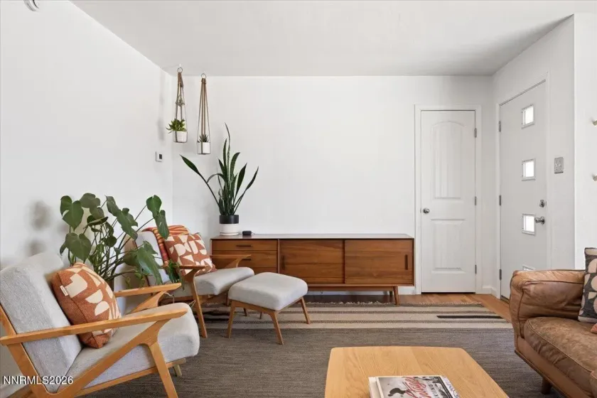 736 Yori, Reno, Nevada 89502, 3 Bedrooms Bedrooms, ,1 BathroomBathrooms,Residential,Residential,Yori,260001311