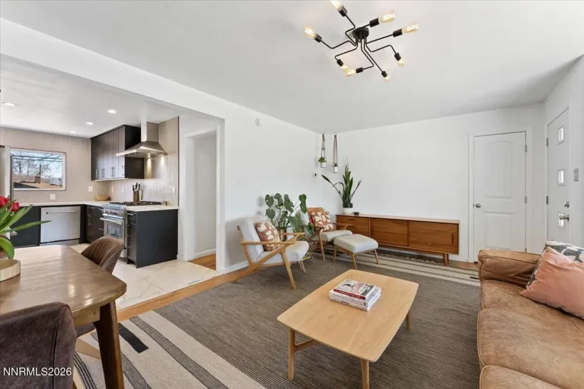 736 Yori, Reno, Nevada 89502, 3 Bedrooms Bedrooms, ,1 BathroomBathrooms,Residential,Residential,Yori,260001311