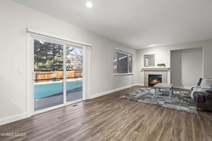 4123 Burlington, Sparks, Nevada 89436, 4 Bedrooms Bedrooms, ,3 BathroomsBathrooms,Residential,Residential,Burlington,260001315