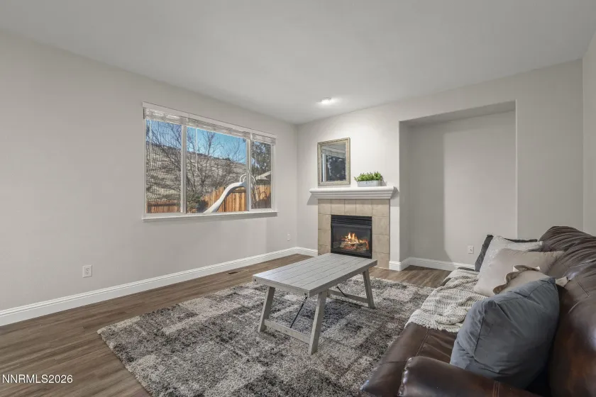 4123 Burlington, Sparks, Nevada 89436, 4 Bedrooms Bedrooms, ,3 BathroomsBathrooms,Residential,Residential,Burlington,260001315