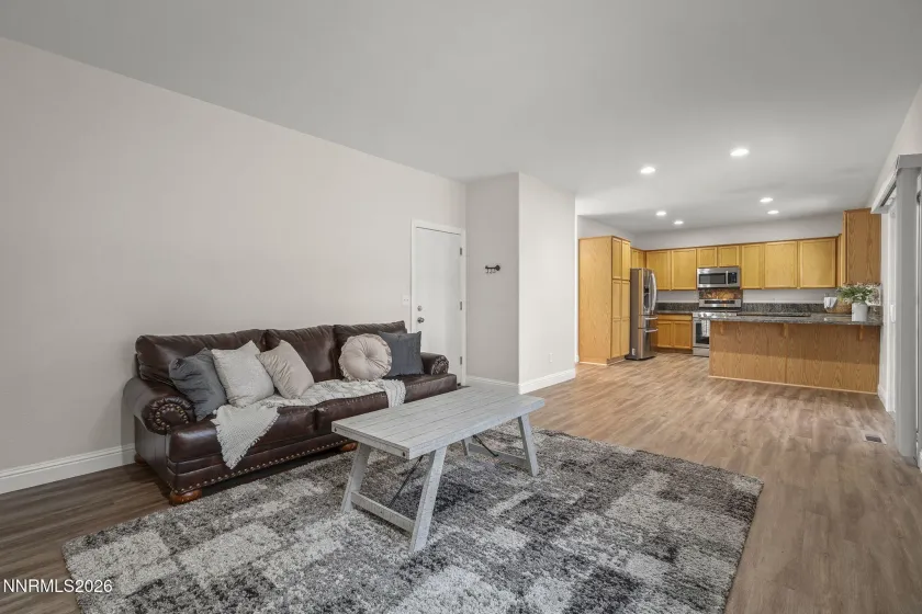 4123 Burlington, Sparks, Nevada 89436, 4 Bedrooms Bedrooms, ,3 BathroomsBathrooms,Residential,Residential,Burlington,260001315