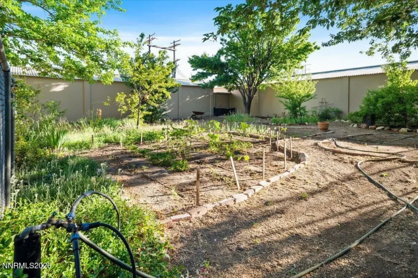 1945 4th, Sparks, Nevada 89431, 2 Bedrooms Bedrooms, ,1 BathroomBathrooms,Residential,Residential,4th,260001313