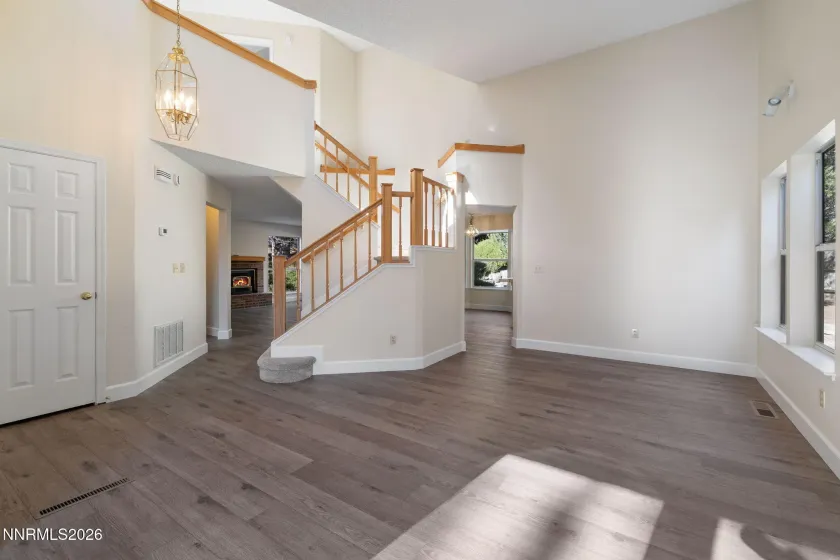 535 Cliff View, Reno, Nevada 89523, 3 Bedrooms Bedrooms, ,3 BathroomsBathrooms,Residential,Residential,Cliff View,260001316