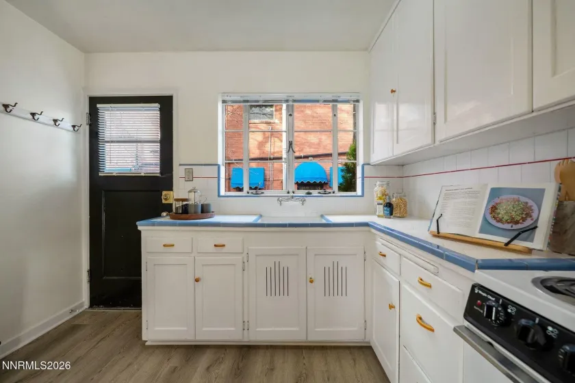 512 Humboldt, Reno, Nevada 89509, ,Residential Income,Residential,Humboldt,260001317