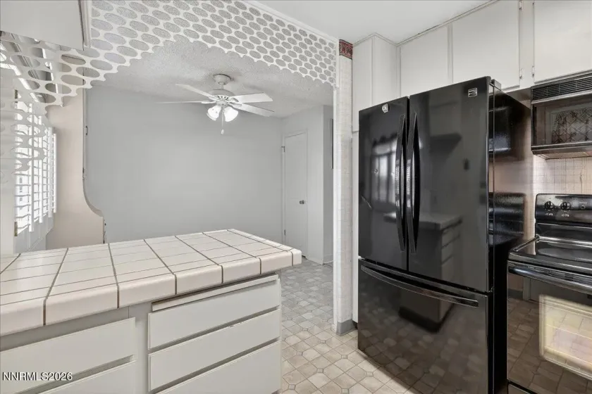 1940 4th, Sparks, Nevada 89431, 2 Bedrooms Bedrooms, ,1 BathroomBathrooms,Residential,Residential,4th,260001319