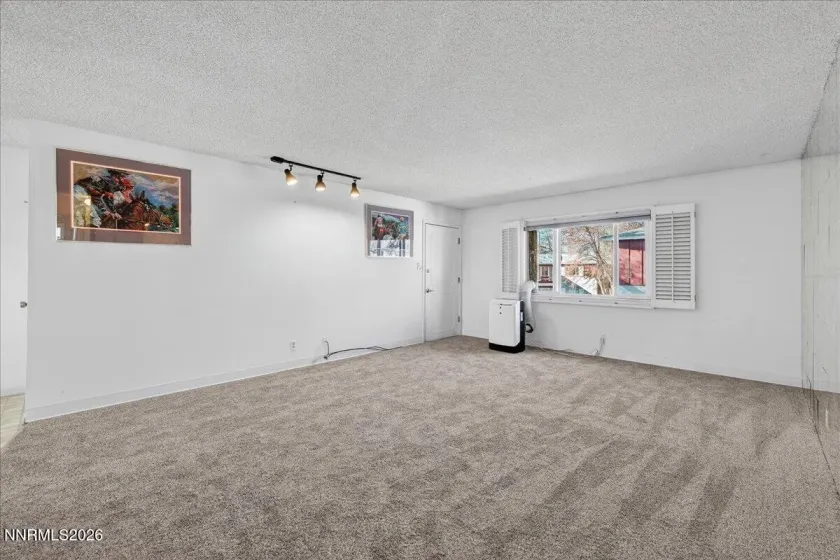 1940 4th, Sparks, Nevada 89431, 2 Bedrooms Bedrooms, ,1 BathroomBathrooms,Residential,Residential,4th,260001319