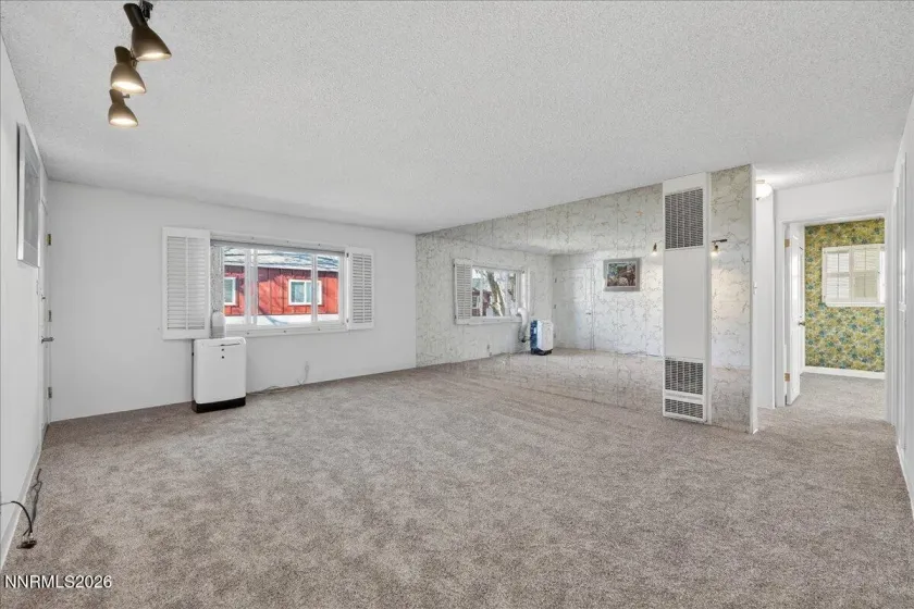 1940 4th, Sparks, Nevada 89431, 2 Bedrooms Bedrooms, ,1 BathroomBathrooms,Residential,Residential,4th,260001319