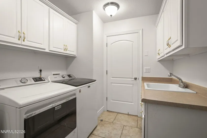 6540 Monticello, Reno, Nevada 89519, 5 Bedrooms Bedrooms, ,4 BathroomsBathrooms,Residential,Residential,Monticello,260001322