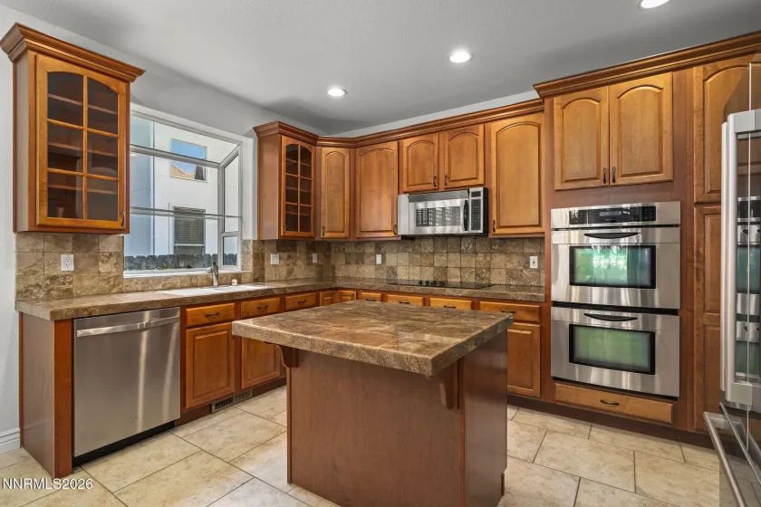 6540 Monticello, Reno, Nevada 89519, 5 Bedrooms Bedrooms, ,4 BathroomsBathrooms,Residential,Residential,Monticello,260001322