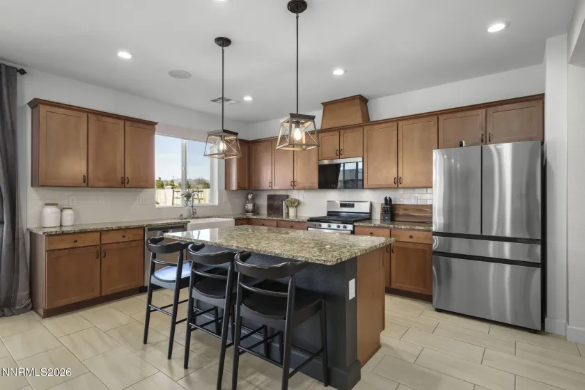 2428 Nehalem, Sparks, Nevada 89436, 4 Bedrooms Bedrooms, ,3 BathroomsBathrooms,Residential,Residential,Nehalem,260001325