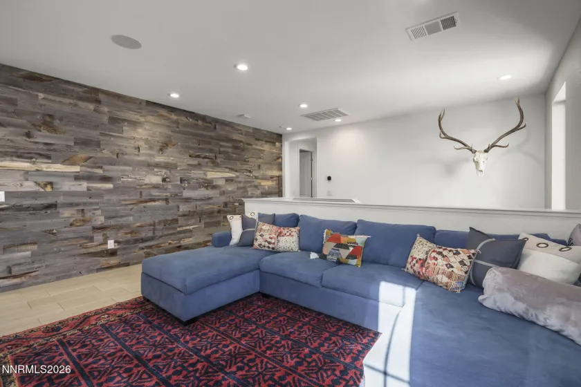 2428 Nehalem, Sparks, Nevada 89436, 4 Bedrooms Bedrooms, ,3 BathroomsBathrooms,Residential,Residential,Nehalem,260001325