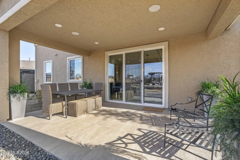 2428 Nehalem, Sparks, Nevada 89436, 4 Bedrooms Bedrooms, ,3 BathroomsBathrooms,Residential,Residential,Nehalem,260001325