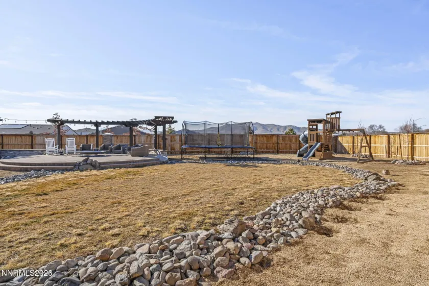 2428 Nehalem, Sparks, Nevada 89436, 4 Bedrooms Bedrooms, ,3 BathroomsBathrooms,Residential,Residential,Nehalem,260001325