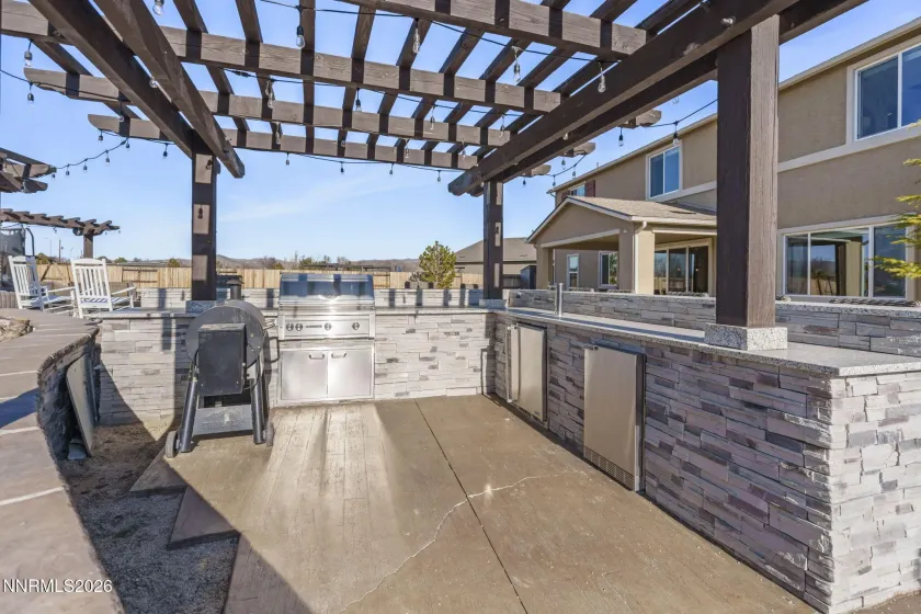 2428 Nehalem, Sparks, Nevada 89436, 4 Bedrooms Bedrooms, ,3 BathroomsBathrooms,Residential,Residential,Nehalem,260001325