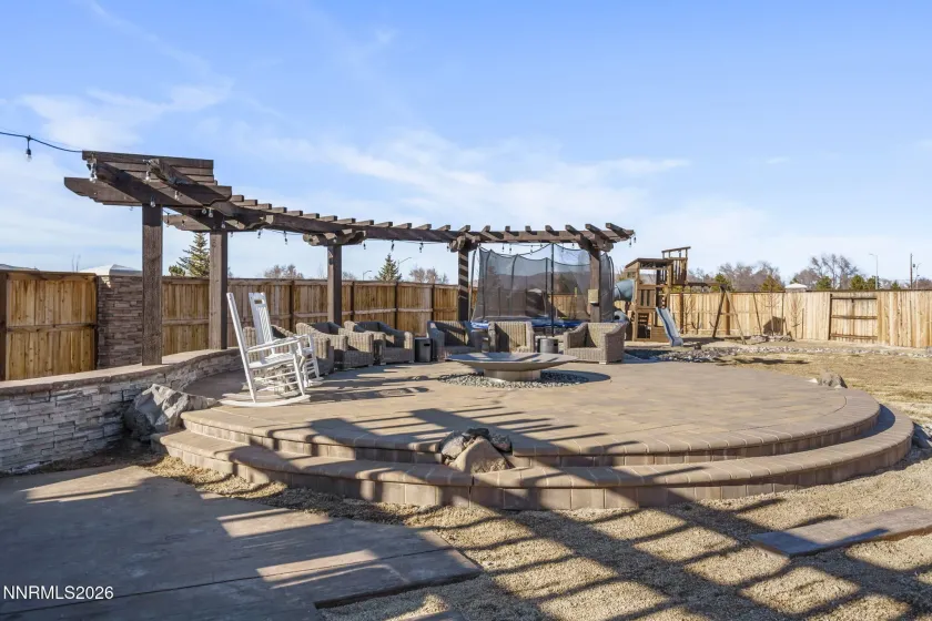 2428 Nehalem, Sparks, Nevada 89436, 4 Bedrooms Bedrooms, ,3 BathroomsBathrooms,Residential,Residential,Nehalem,260001325