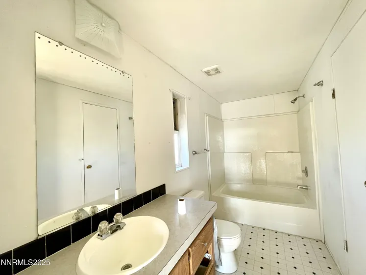 6055 Amos, Winnemucca, Nevada 89445, 4 Bedrooms Bedrooms, ,2 BathroomsBathrooms,Residential,Residential,Amos,260001335