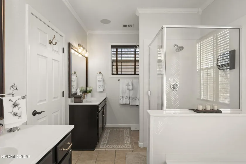 1829 Resistol, Reno, Nevada 89521, 3 Bedrooms Bedrooms, ,3 BathroomsBathrooms,Residential,Residential,Resistol,260001337