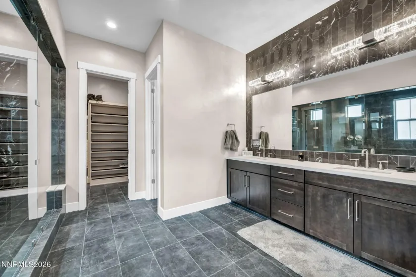 6103 Pleasant Oak, Reno, Nevada 89511, 4 Bedrooms Bedrooms, ,4 BathroomsBathrooms,Residential,Residential,Pleasant Oak,260001336