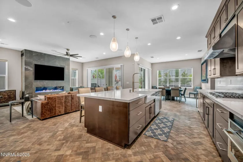 6103 Pleasant Oak, Reno, Nevada 89511, 4 Bedrooms Bedrooms, ,4 BathroomsBathrooms,Residential,Residential,Pleasant Oak,260001336