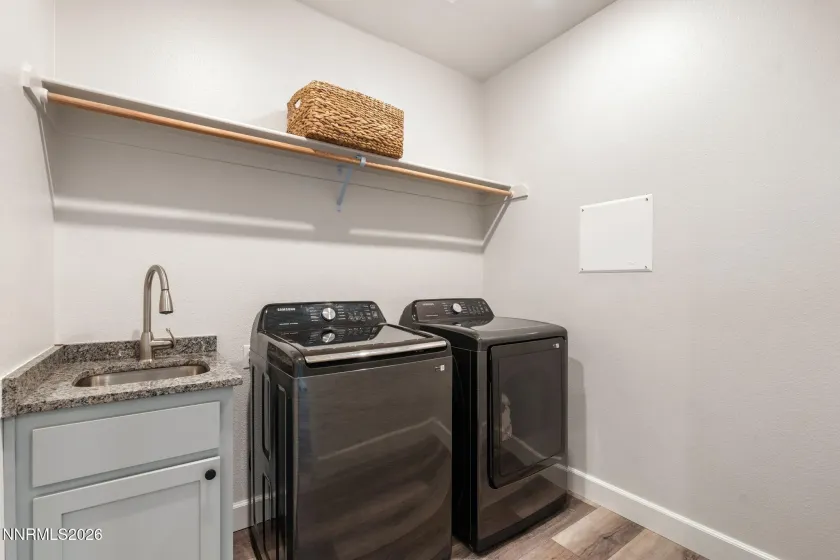 119 Toiyabe, Fallon, Nevada 89406, 3 Bedrooms Bedrooms, ,2 BathroomsBathrooms,Residential,Residential,Toiyabe,260001339