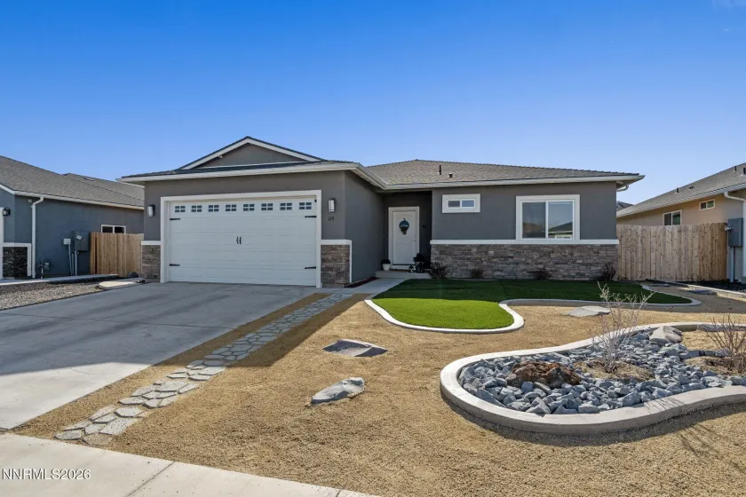 119 Toiyabe, Fallon, Nevada 89406, 3 Bedrooms Bedrooms, ,2 BathroomsBathrooms,Residential,Residential,Toiyabe,260001339