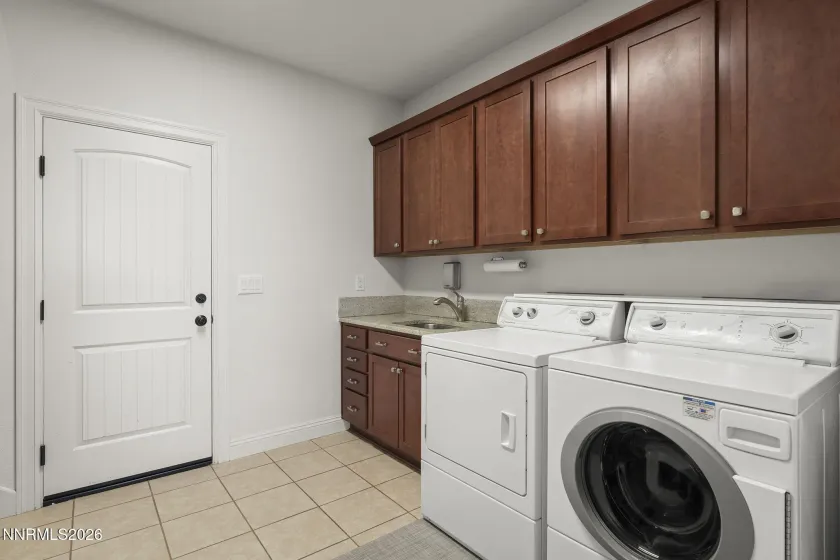 1922 Wiseman, Gardnerville, Nevada 89410, 4 Bedrooms Bedrooms, ,4 BathroomsBathrooms,Residential,Residential,Wiseman,260001341