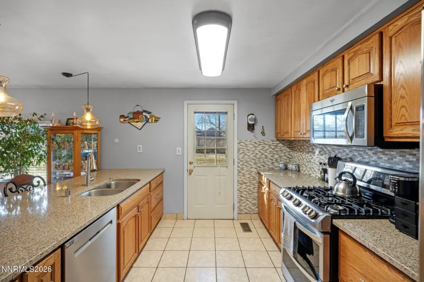 11505 Vicksburg, Reno, Nevada 89508, 3 Bedrooms Bedrooms, ,3 BathroomsBathrooms,Residential,Residential,Vicksburg,260001340