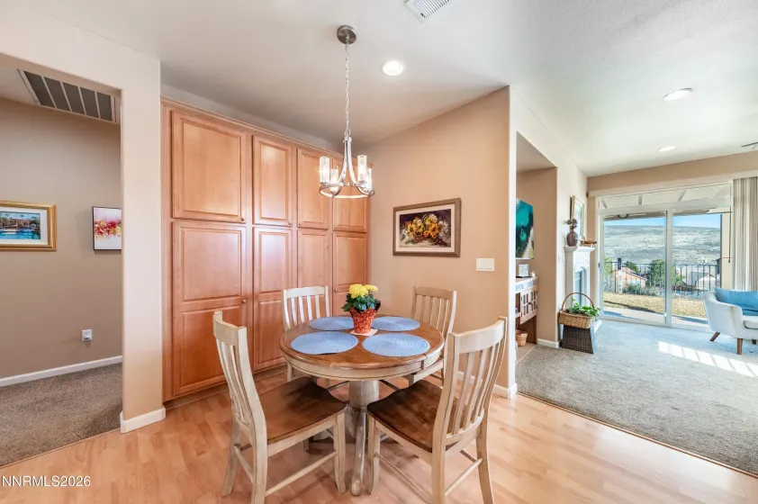 5344 Siltstone, Sparks, Nevada 89436, 4 Bedrooms Bedrooms, ,3 BathroomsBathrooms,Residential,Residential,Siltstone,260001342