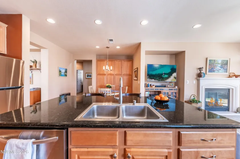 5344 Siltstone, Sparks, Nevada 89436, 4 Bedrooms Bedrooms, ,3 BathroomsBathrooms,Residential,Residential,Siltstone,260001342