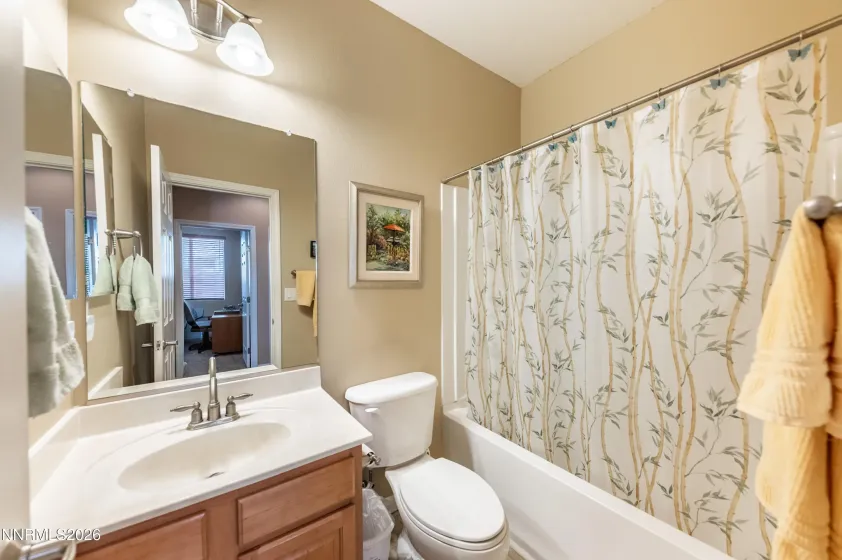 5344 Siltstone, Sparks, Nevada 89436, 4 Bedrooms Bedrooms, ,3 BathroomsBathrooms,Residential,Residential,Siltstone,260001342