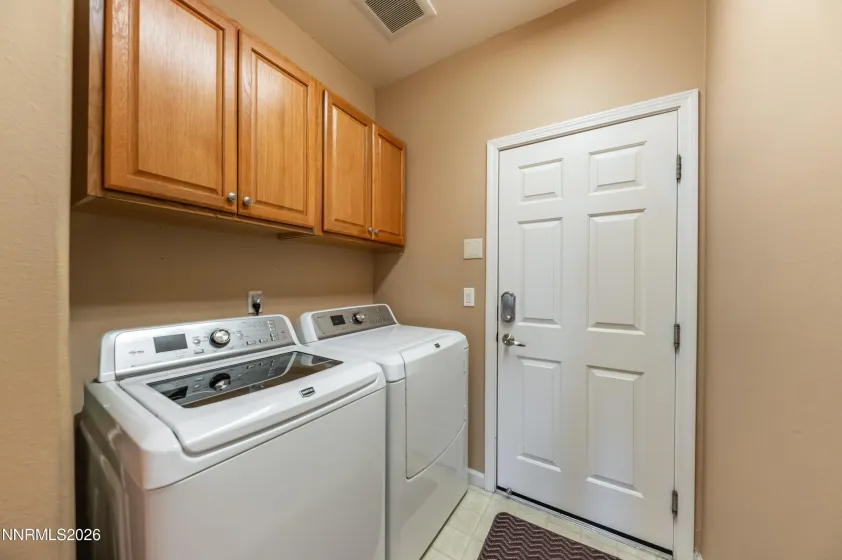 5344 Siltstone, Sparks, Nevada 89436, 4 Bedrooms Bedrooms, ,3 BathroomsBathrooms,Residential,Residential,Siltstone,260001342