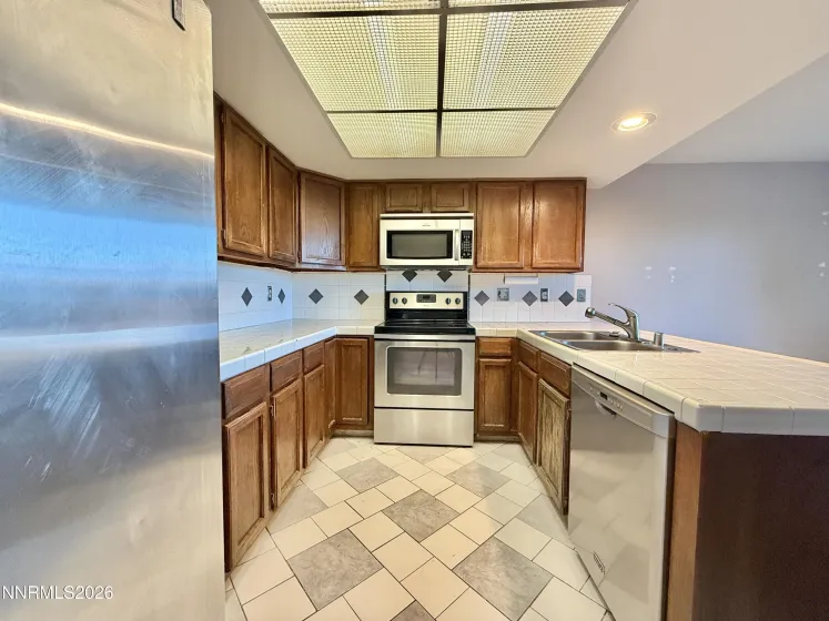 1095 Tudor, Reno, Nevada 89503, 4 Bedrooms Bedrooms, ,3 BathroomsBathrooms,Residential,Residential,Tudor,260001343