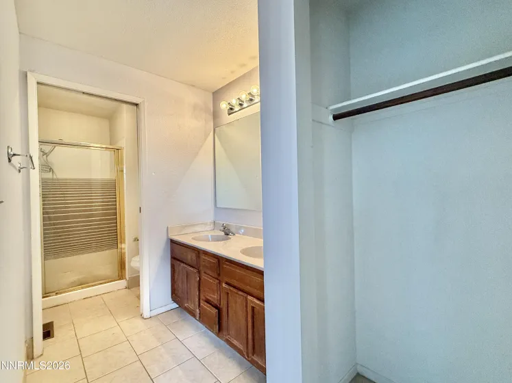 1095 Tudor, Reno, Nevada 89503, 4 Bedrooms Bedrooms, ,3 BathroomsBathrooms,Residential,Residential,Tudor,260001343