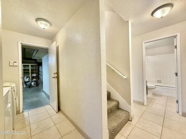 1095 Tudor, Reno, Nevada 89503, 4 Bedrooms Bedrooms, ,3 BathroomsBathrooms,Residential,Residential,Tudor,260001343