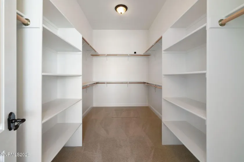 4095 Gray Fox, Reno, Nevada 89511, 5 Bedrooms Bedrooms, ,4 BathroomsBathrooms,Residential,Residential,Gray Fox,260001344