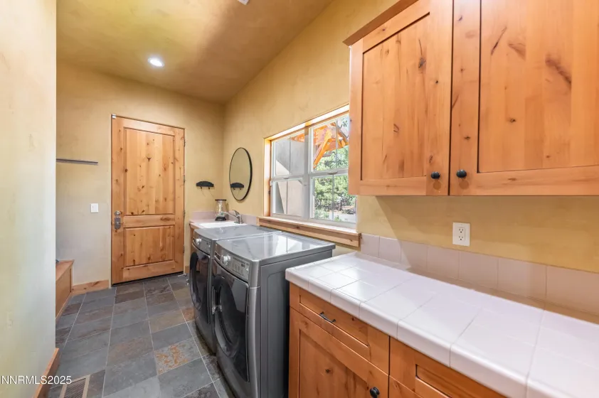 48 Rose Creek, Reno, Nevada 89511, 4 Bedrooms Bedrooms, ,4 BathroomsBathrooms,Residential,Residential,Rose Creek,250052850