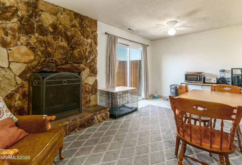 2127 Greyhaven, Sparks, Nevada 89431, 2 Bedrooms Bedrooms, ,2 BathroomsBathrooms,Residential,Residential,Greyhaven,260001347