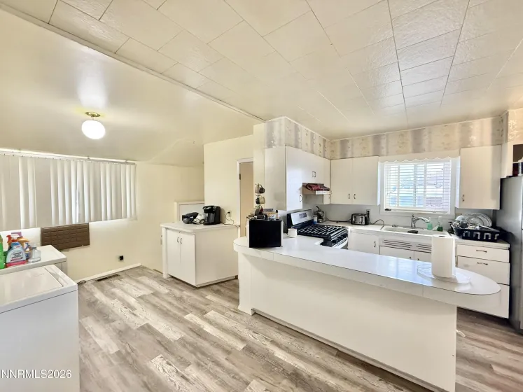 68 5th, Battle Mountain, Nevada 89820, 3 Bedrooms Bedrooms, ,1 BathroomBathrooms,Residential,Residential,5th,260001351