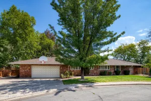 2350 Barnes, Reno, Nevada 89509, 4 Bedrooms Bedrooms, ,3 BathroomsBathrooms,Residential,Residential,Barnes,250056098