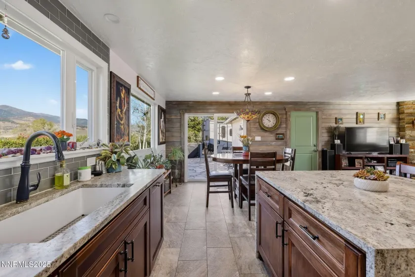 1385 Dunbar, Washoe Valley, Nevada 89704, 3 Bedrooms Bedrooms, ,2 BathroomsBathrooms,Residential,Residential,Dunbar,250058668