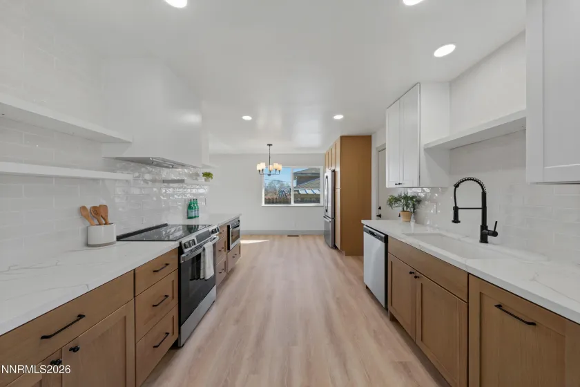 3286 Heights, Reno, Nevada 89503, 3 Bedrooms Bedrooms, ,2 BathroomsBathrooms,Residential,Residential,Heights,260001353