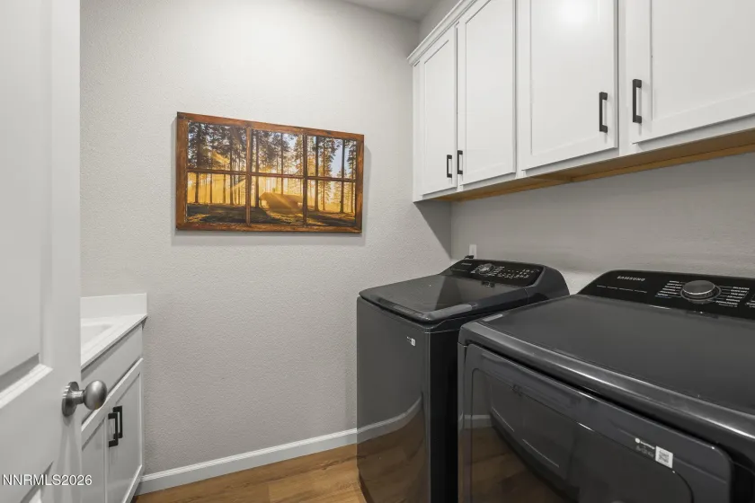 1500 Jett, Indian Hills, Nevada 89705, 4 Bedrooms Bedrooms, ,3 BathroomsBathrooms,Residential,Residential,Jett,260001356