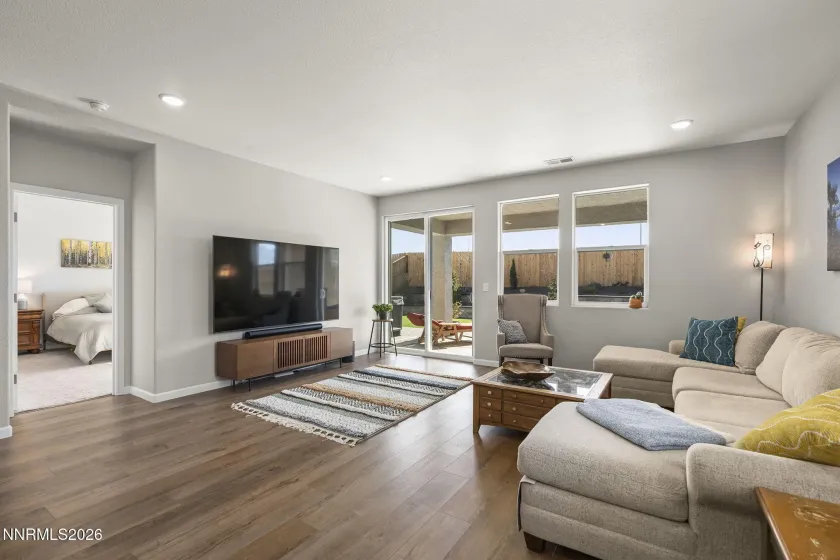 1500 Jett, Indian Hills, Nevada 89705, 4 Bedrooms Bedrooms, ,3 BathroomsBathrooms,Residential,Residential,Jett,260001356